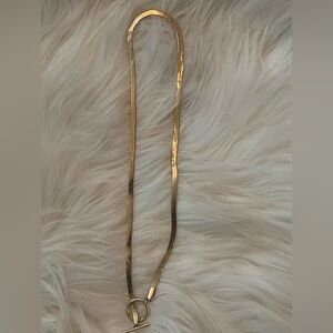 ☀️Excellent Condition ☀️Women’s Elegant Gold Necklace
